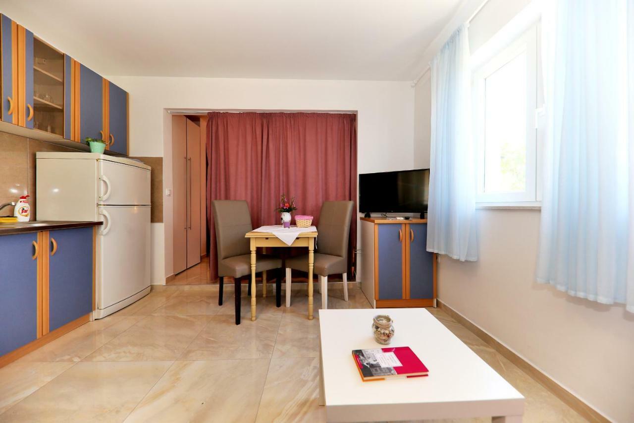Apartments Anka Rtina Exterior foto