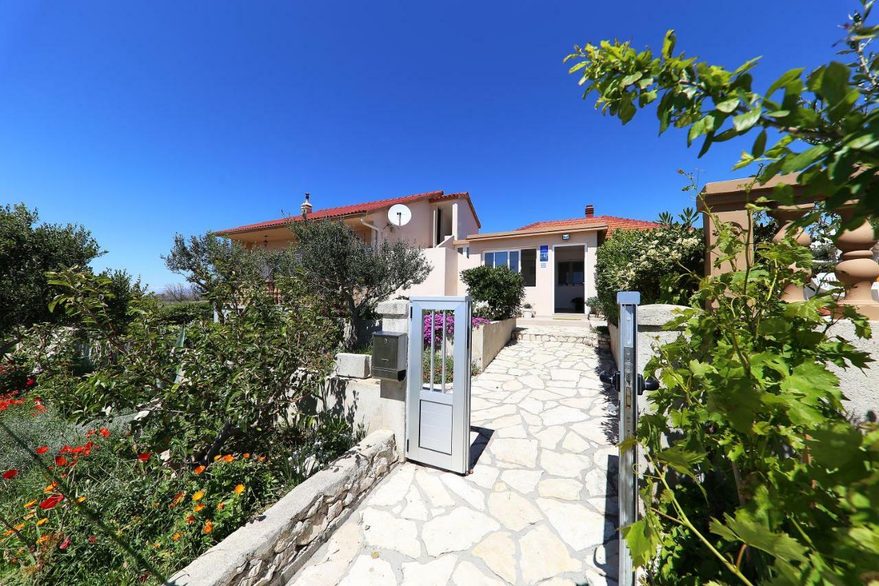 Apartments Anka Rtina Exterior foto