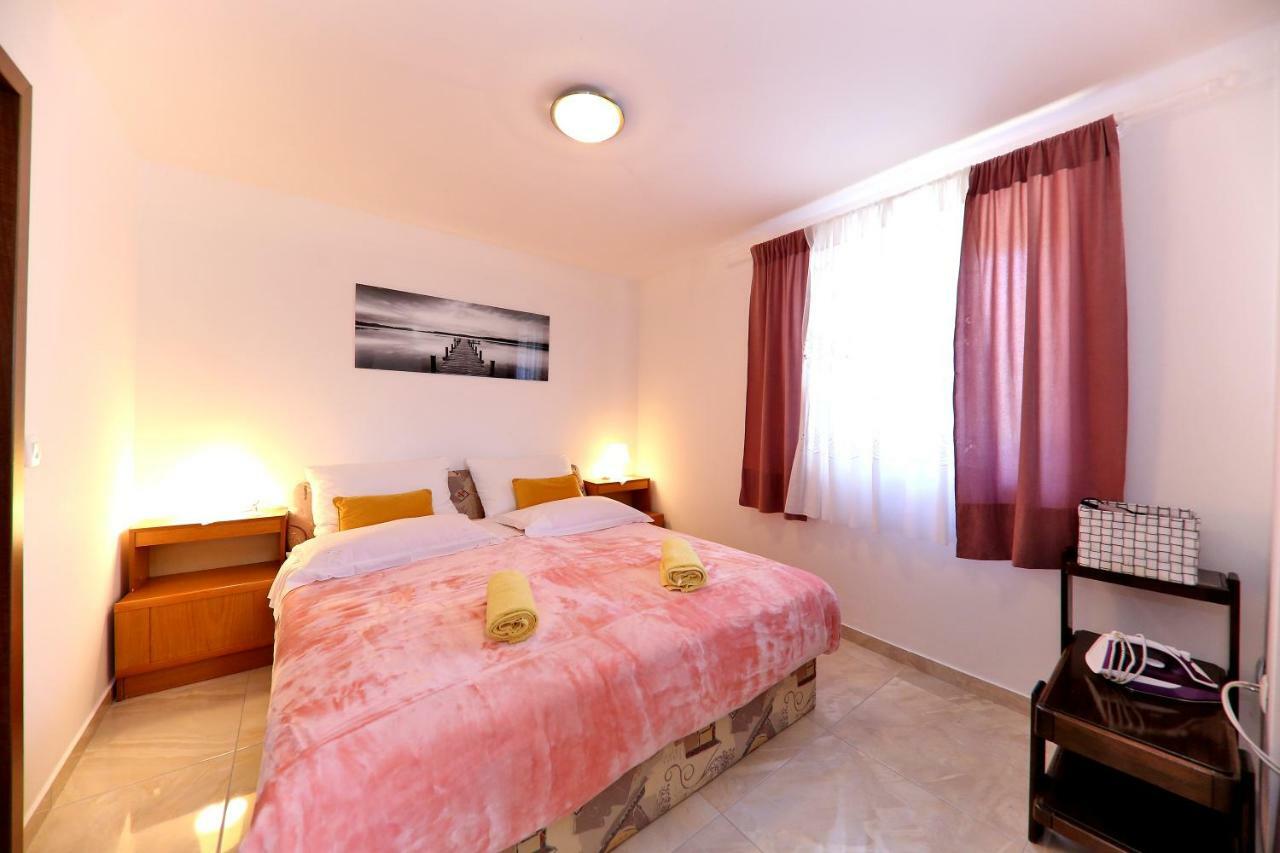 Apartments Anka Rtina Exterior foto